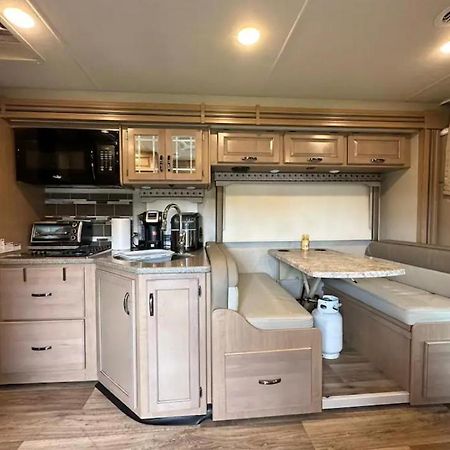 Private Cozy R/V , For Your Enjoyment Tamiami Zewnętrze zdjęcie